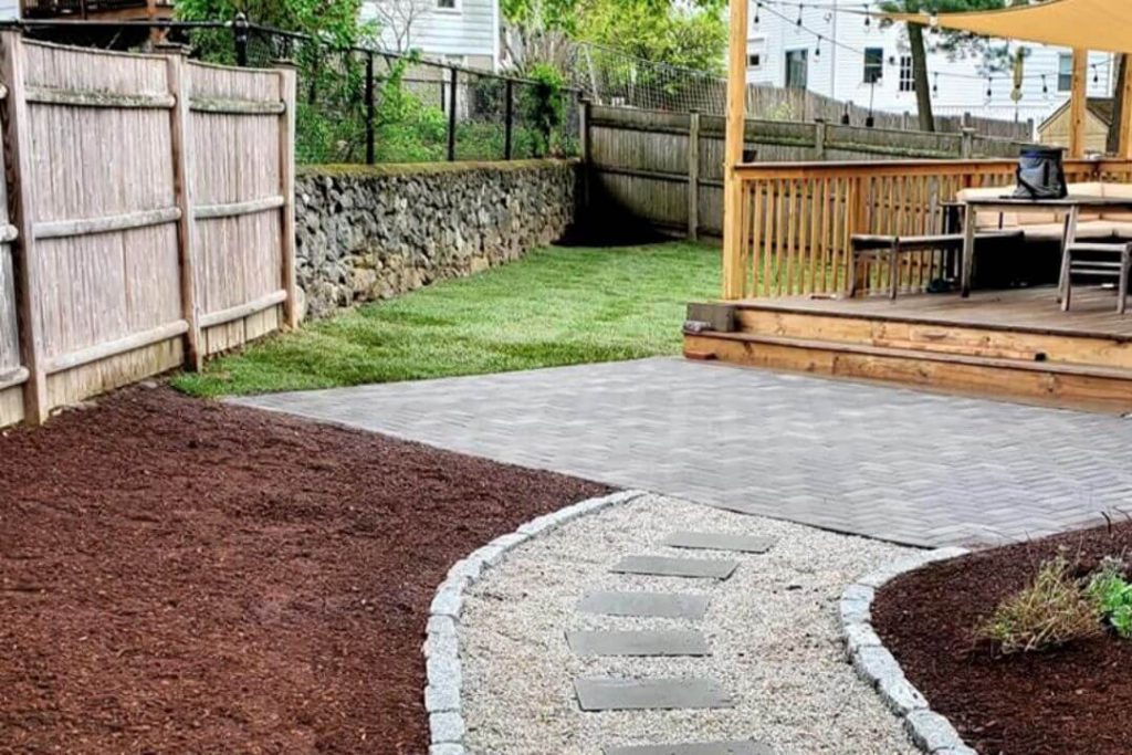 stone walkway landscaping